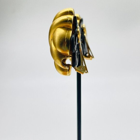 MADE IN USA Knot Earrings Clip On Gold Tone Classic Career Workwear - Picture 8 of 13